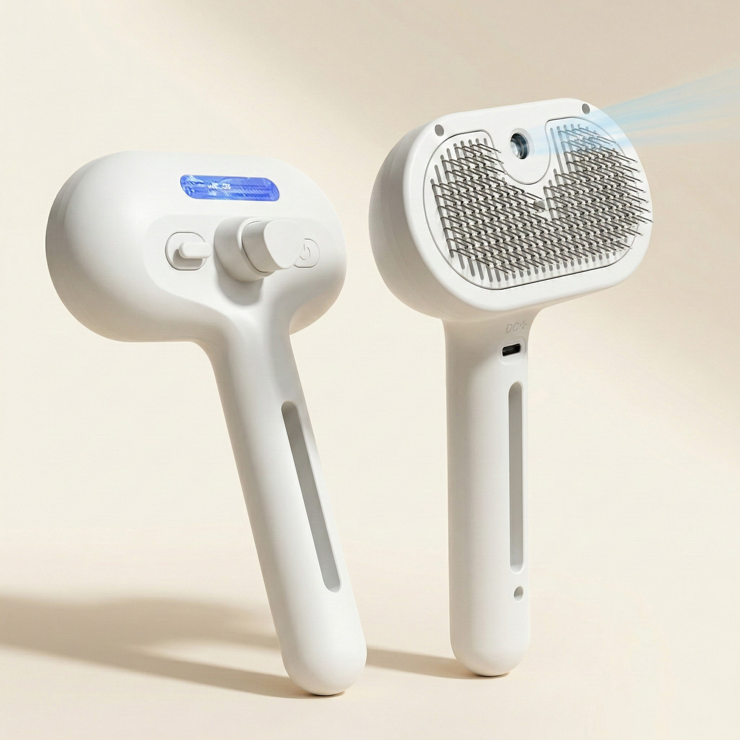 CalmCoat™ 4-in-1 Mist Grooming Brush